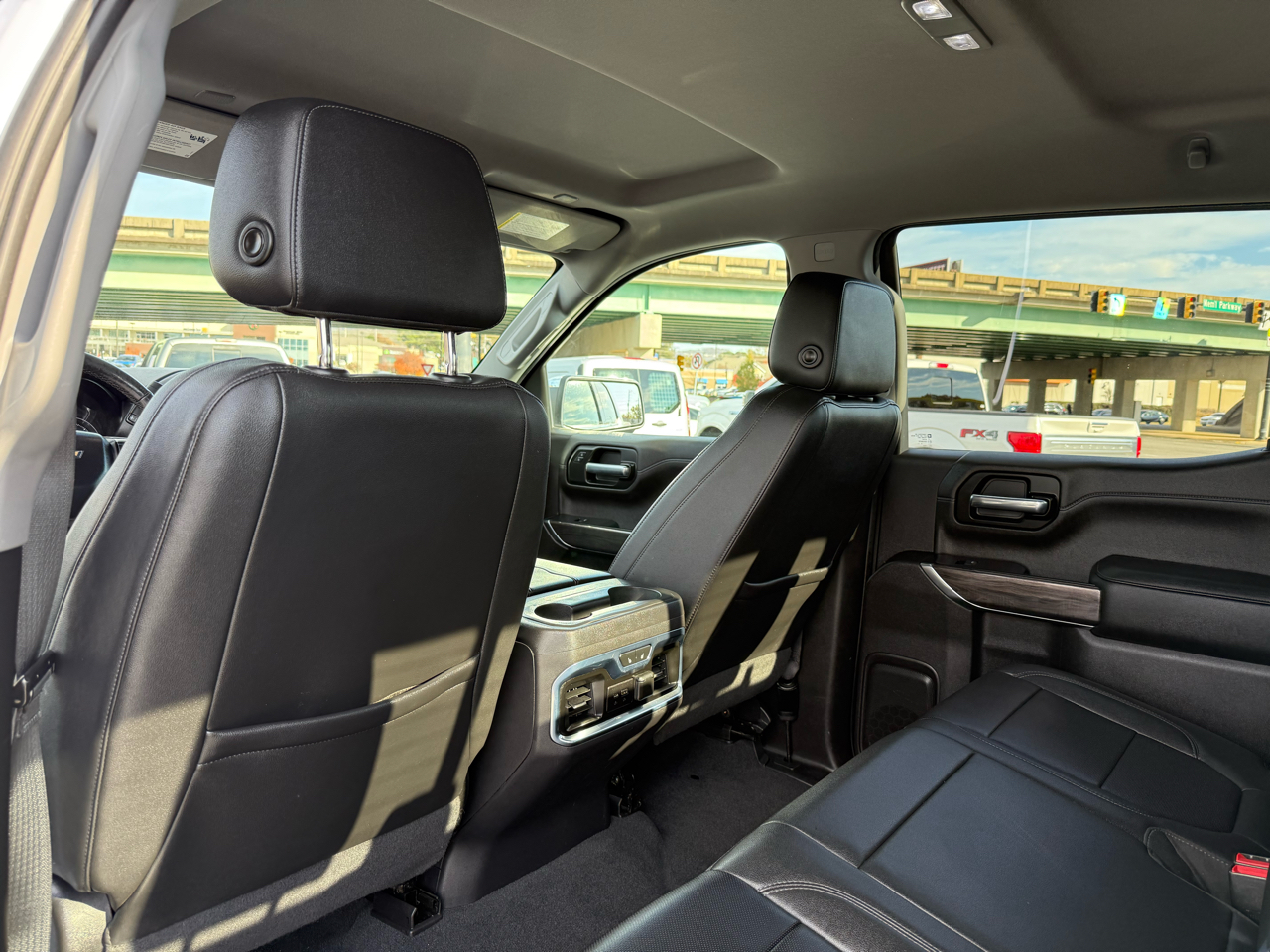 Chevrolet Silverado 1500 4WD Crew Cab 147" LTZ 2021