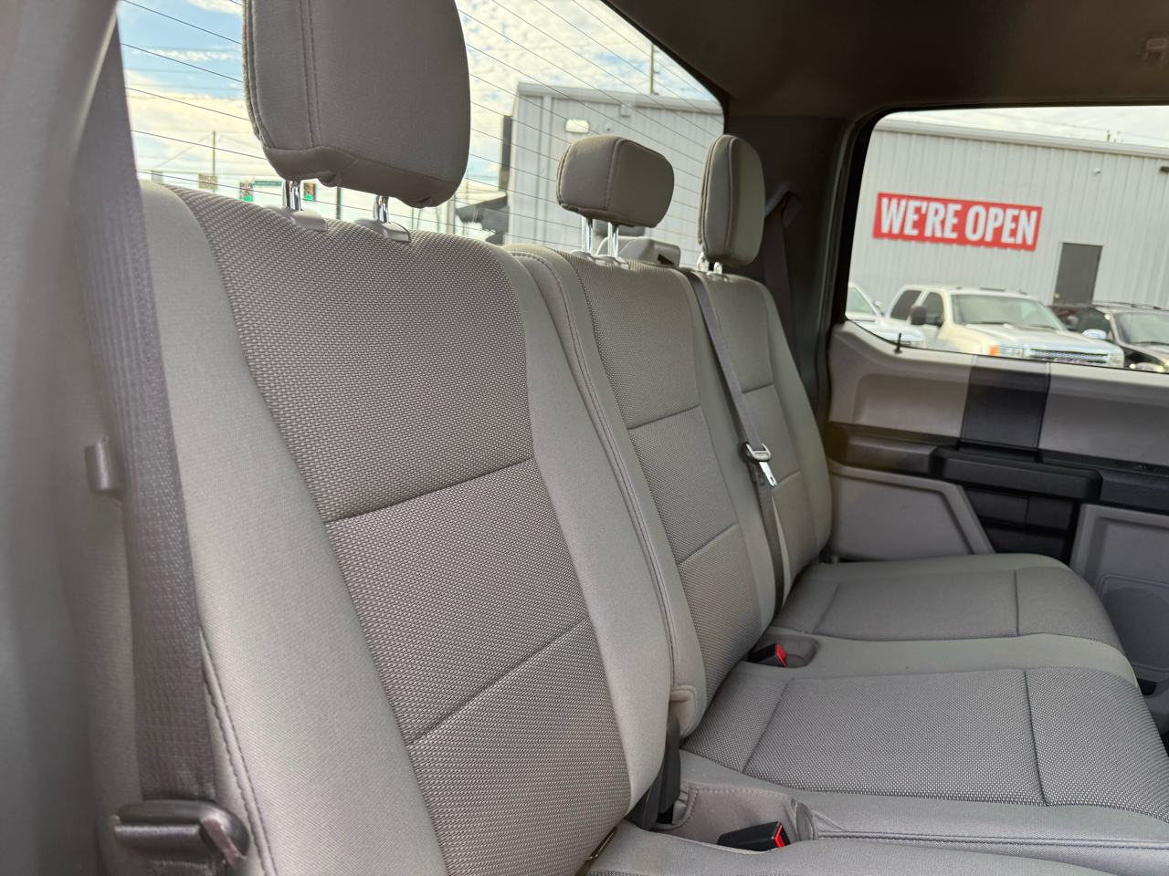 Ford Super Duty F-350 DRW  2022