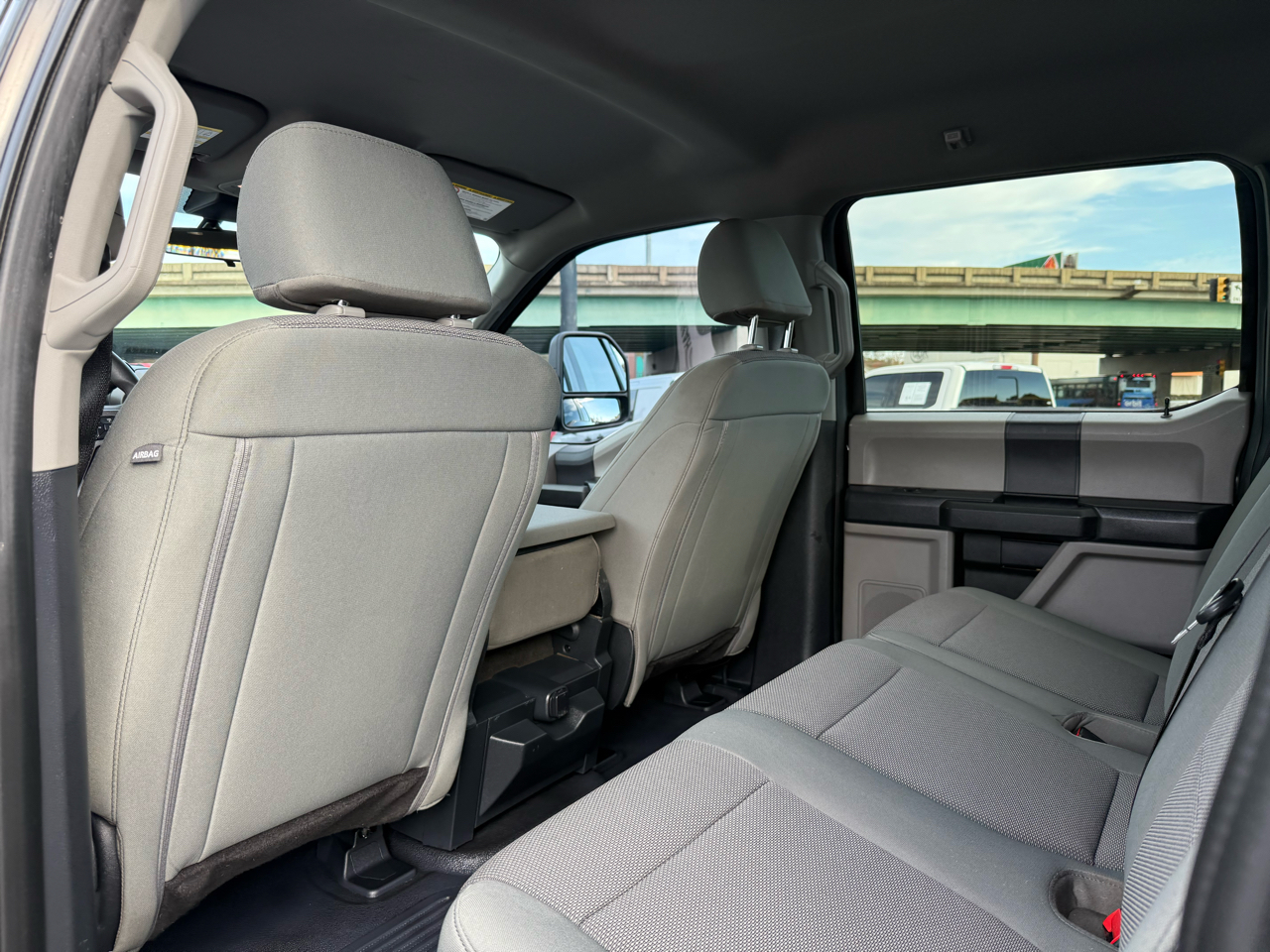 Ford Super Duty F-350 DRW  2022