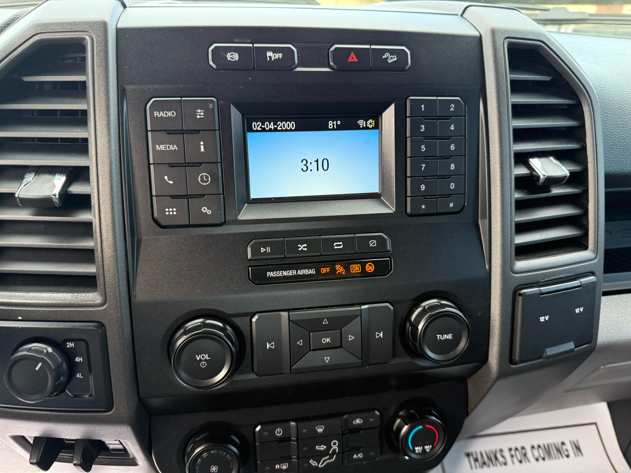 Ford Super Duty F-350 DRW  2022