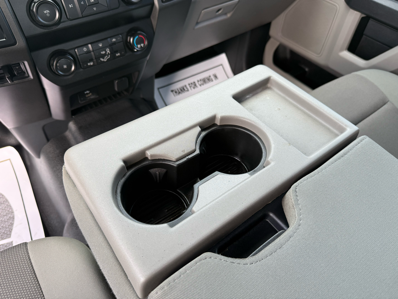 Ford Super Duty F-350 DRW  2022