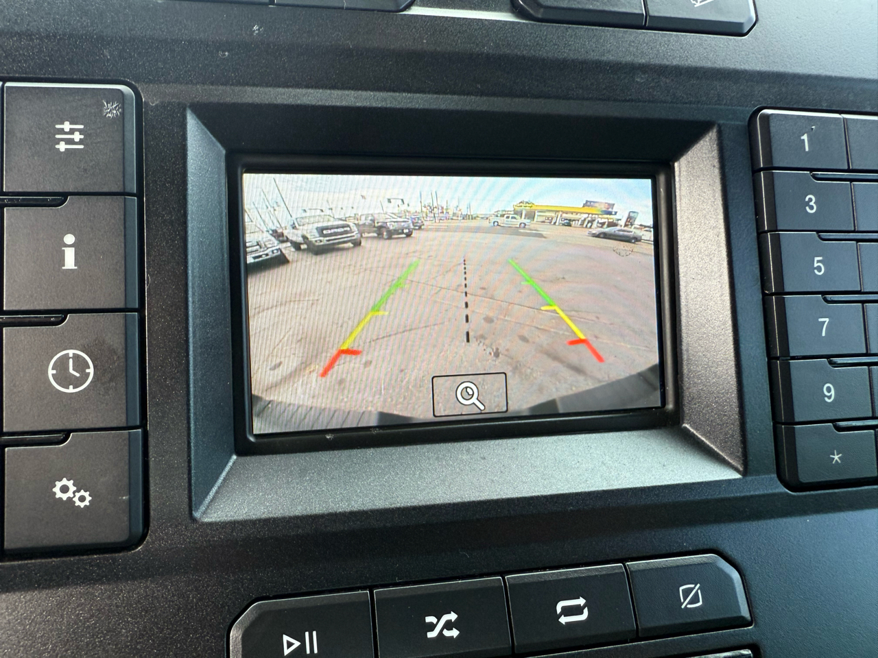 Ford Super Duty F-350 DRW  2022