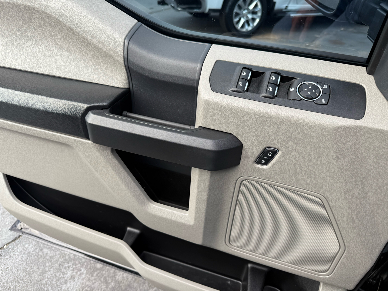 Ford Super Duty F-350 DRW  2022