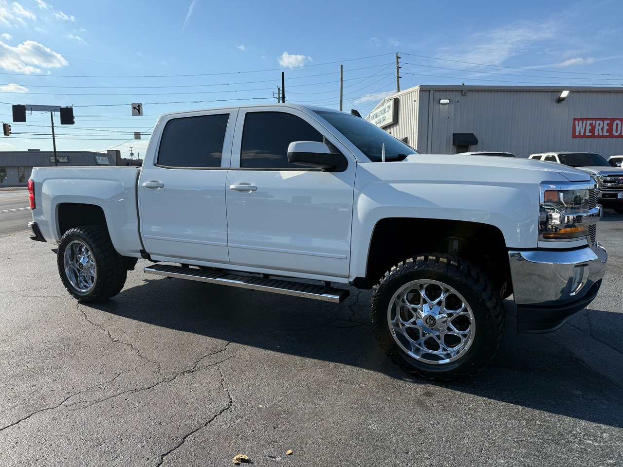 Chevrolet Silverado 1500 4WD Crew Cab 143.5" LT w/1LT 2016
