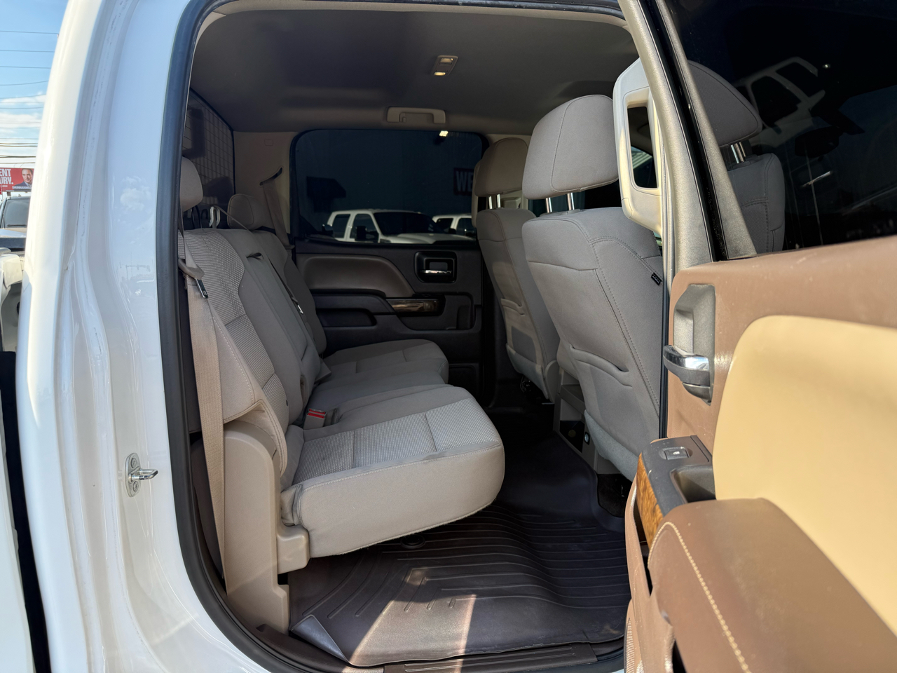 Chevrolet Silverado 1500 4WD Crew Cab 143.5" LT w/1LT 2016