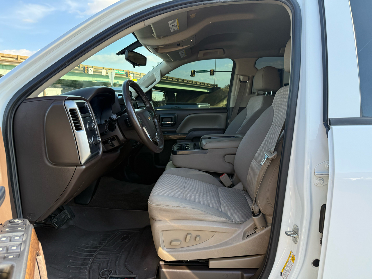 Chevrolet Silverado 1500 4WD Crew Cab 143.5" LT w/1LT 2016