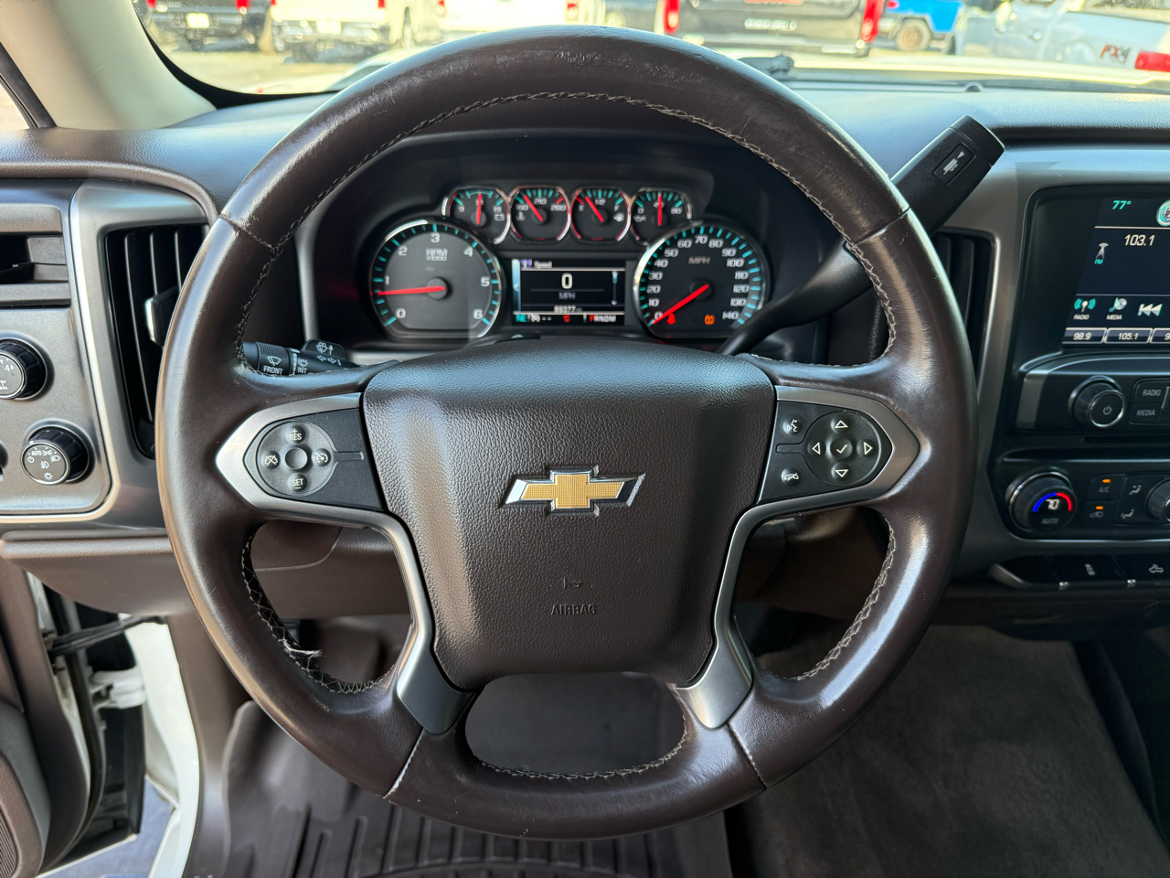 Chevrolet Silverado 1500 4WD Crew Cab 143.5" LT w/1LT 2016