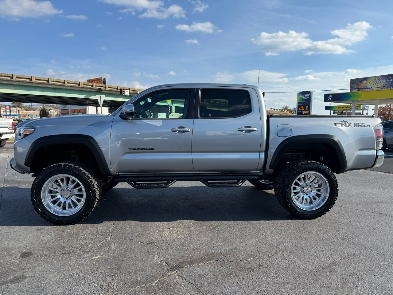 Toyota Tacoma 4WD TRD Off Road Double Cab 5' Bed V6 MT (Natl) 2020