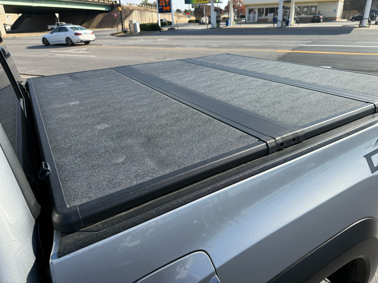 Toyota Tacoma 4WD TRD Off Road Double Cab 5' Bed V6 MT (Natl) 2020