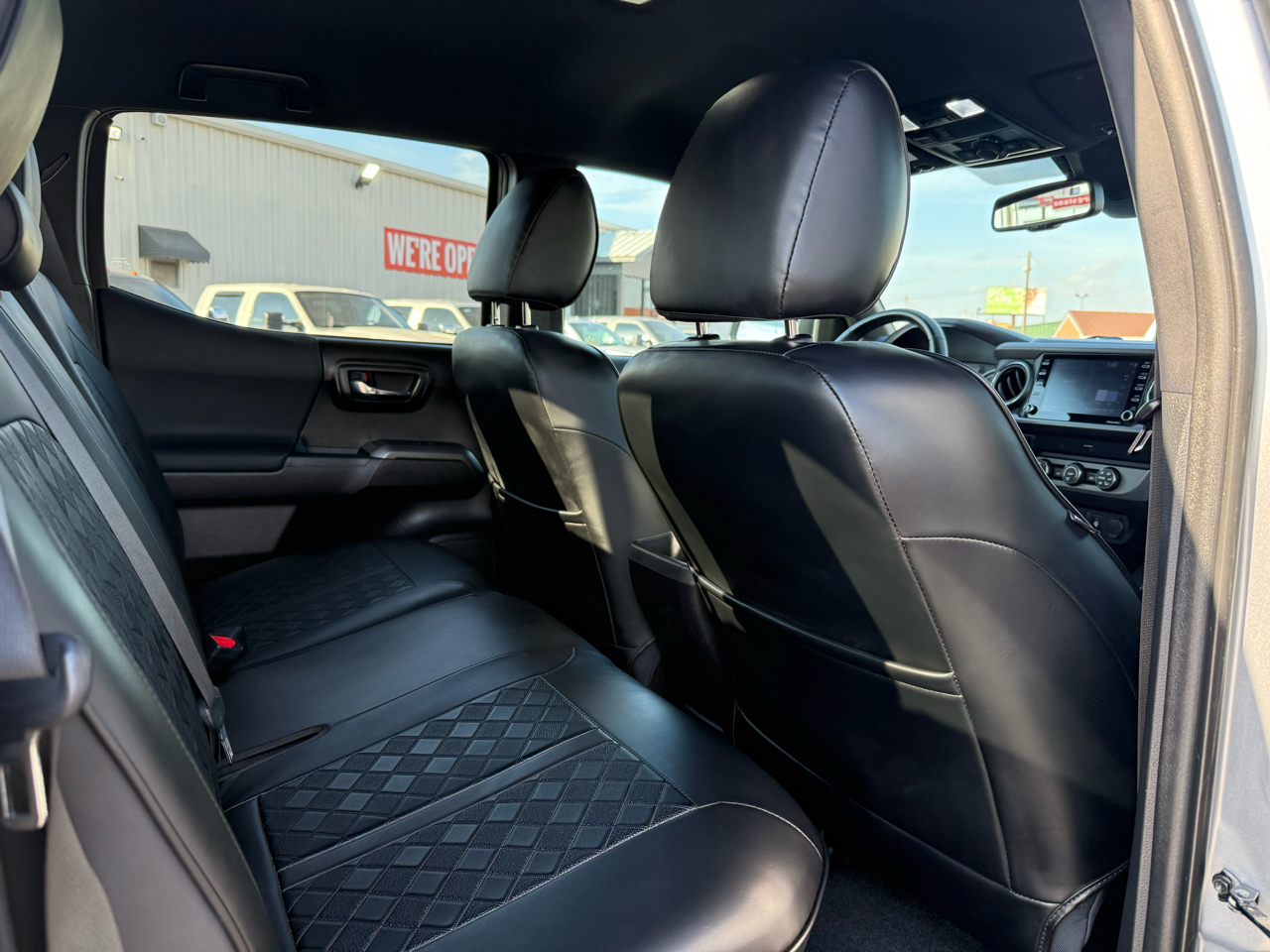 Toyota Tacoma 4WD TRD Off Road Double Cab 5' Bed V6 MT (Natl) 2020