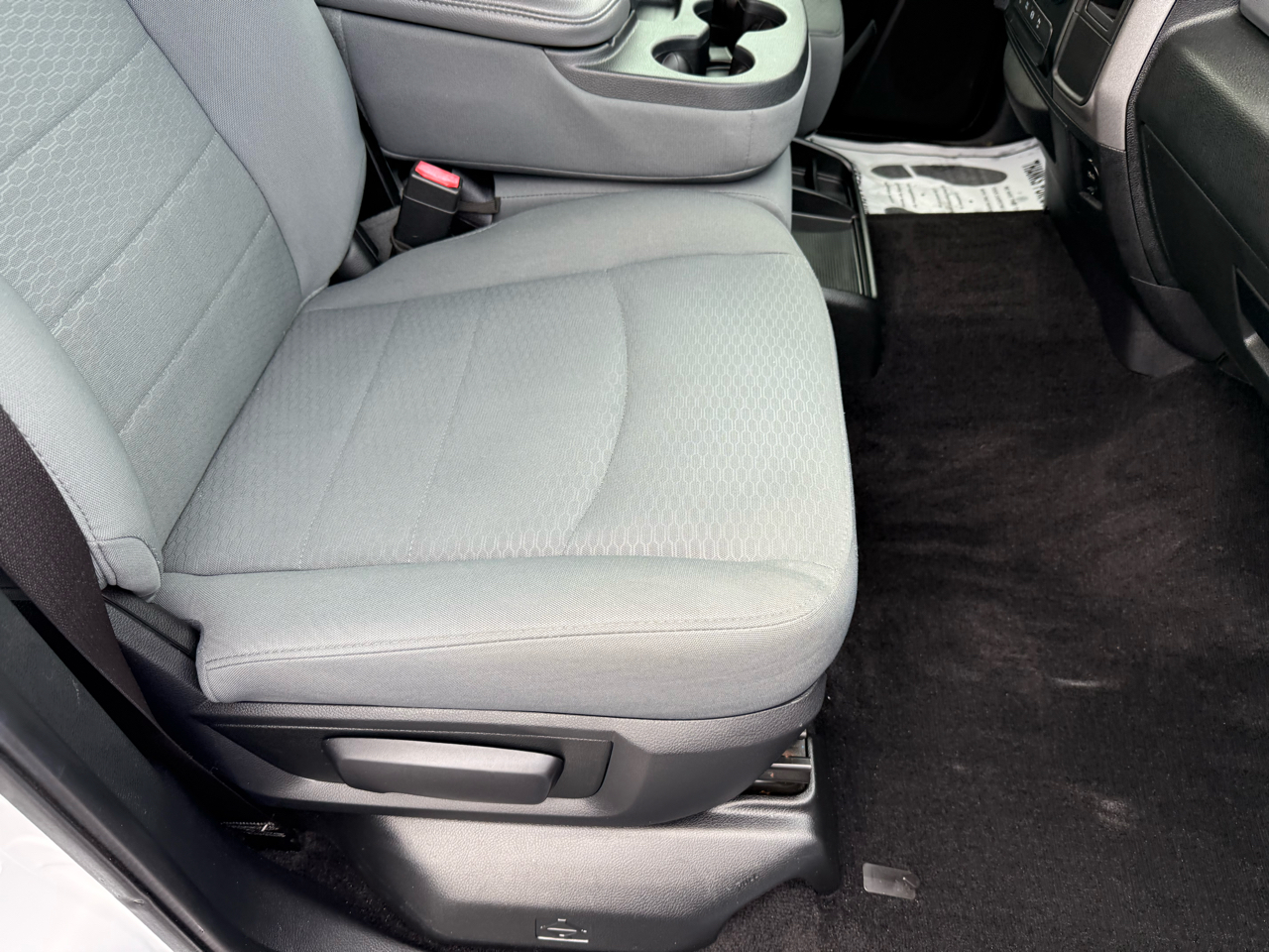 RAM 3500 4WD Crew Cab 169" Tradesman 2015