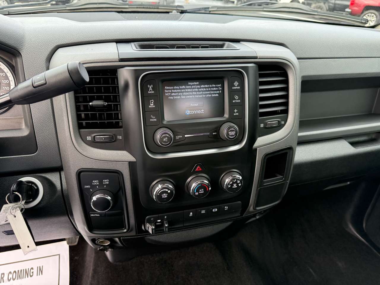 RAM 3500 4WD Crew Cab 169" Tradesman 2015