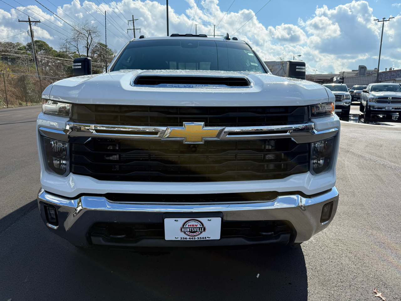 Chevrolet Silverado 3500HD 4WD Crew Cab 172" LT 2024