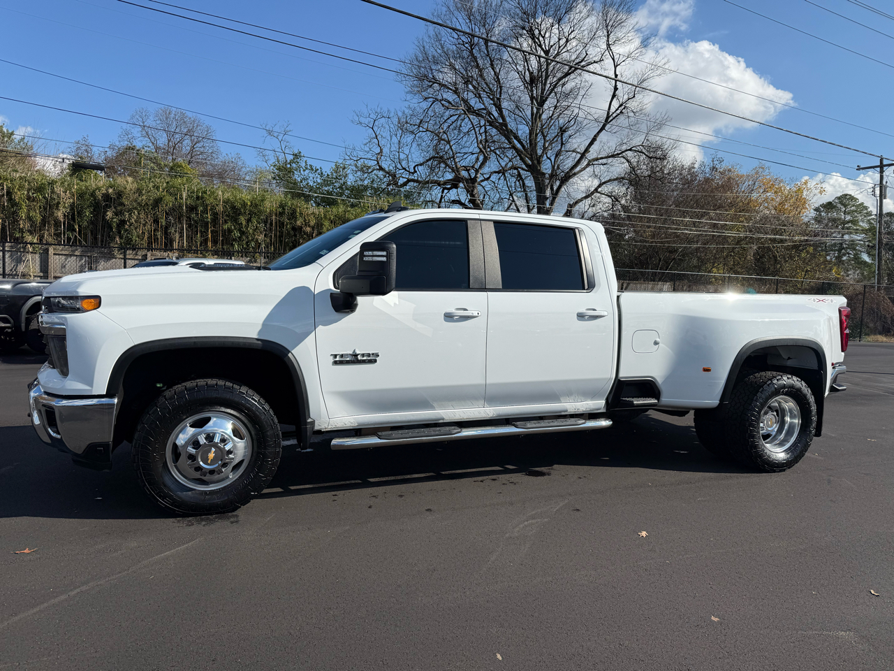 Chevrolet Silverado 3500HD 4WD Crew Cab 172" LT 2024