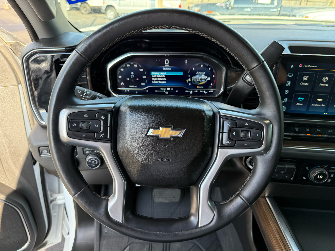 Chevrolet Silverado 3500HD 4WD Crew Cab 172" LT 2024