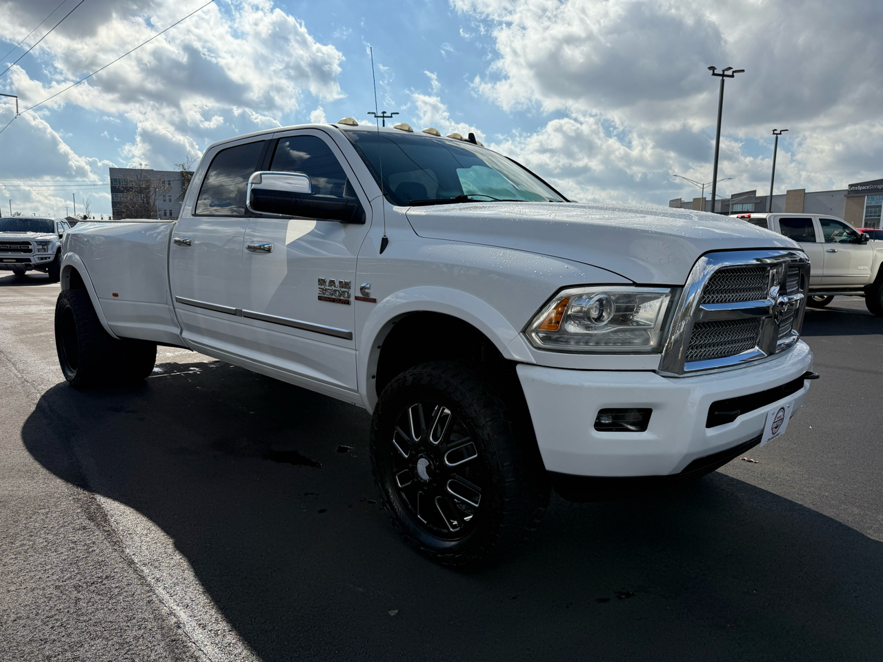 RAM 3500 4WD Crew Cab 169" Longhorn Limited 2015