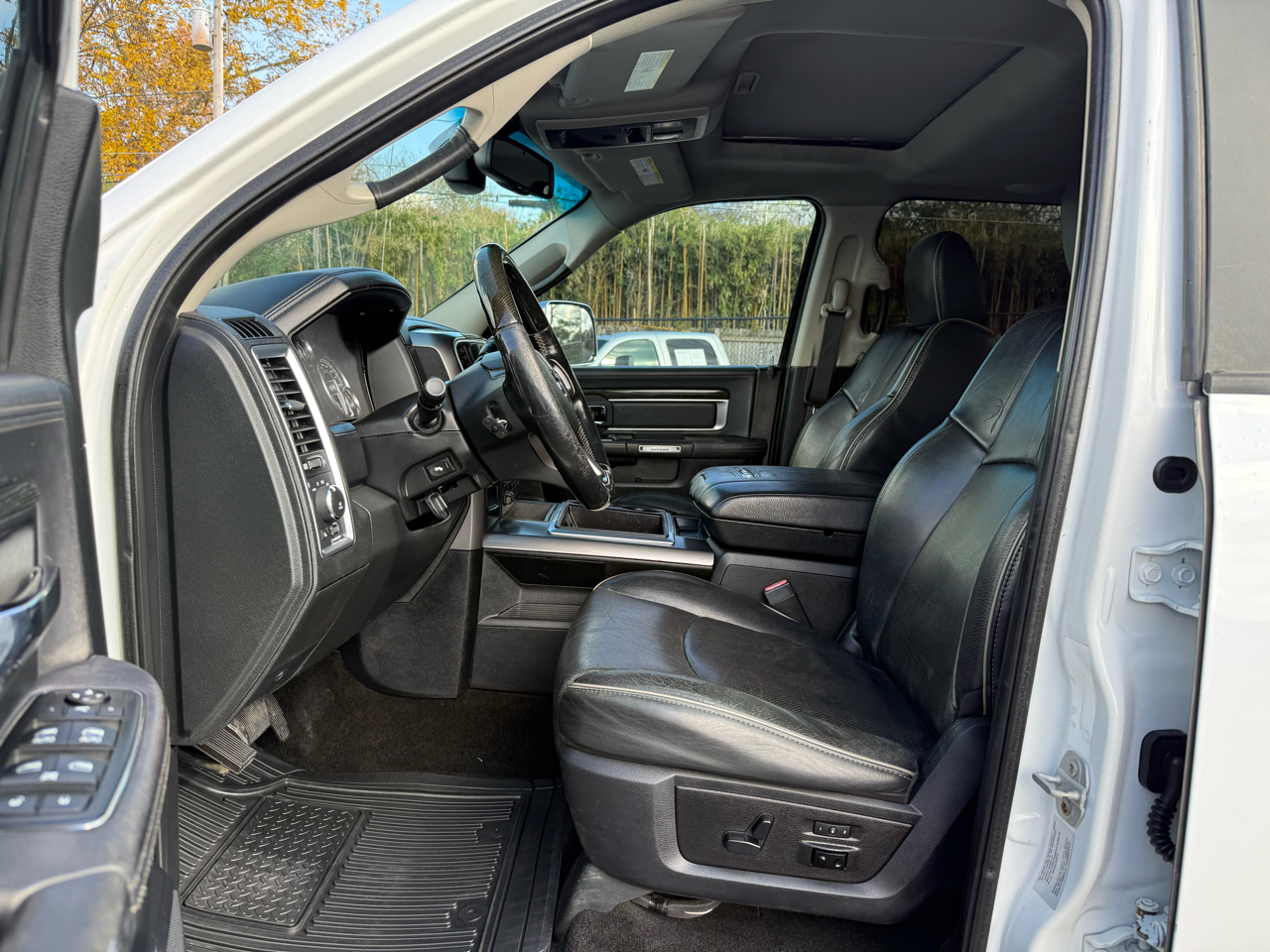 RAM 3500 4WD Crew Cab 169" Longhorn Limited 2015