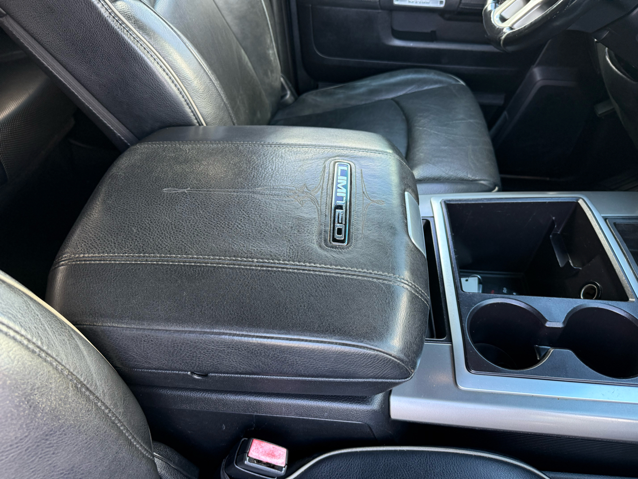 RAM 3500 4WD Crew Cab 169" Longhorn Limited 2015