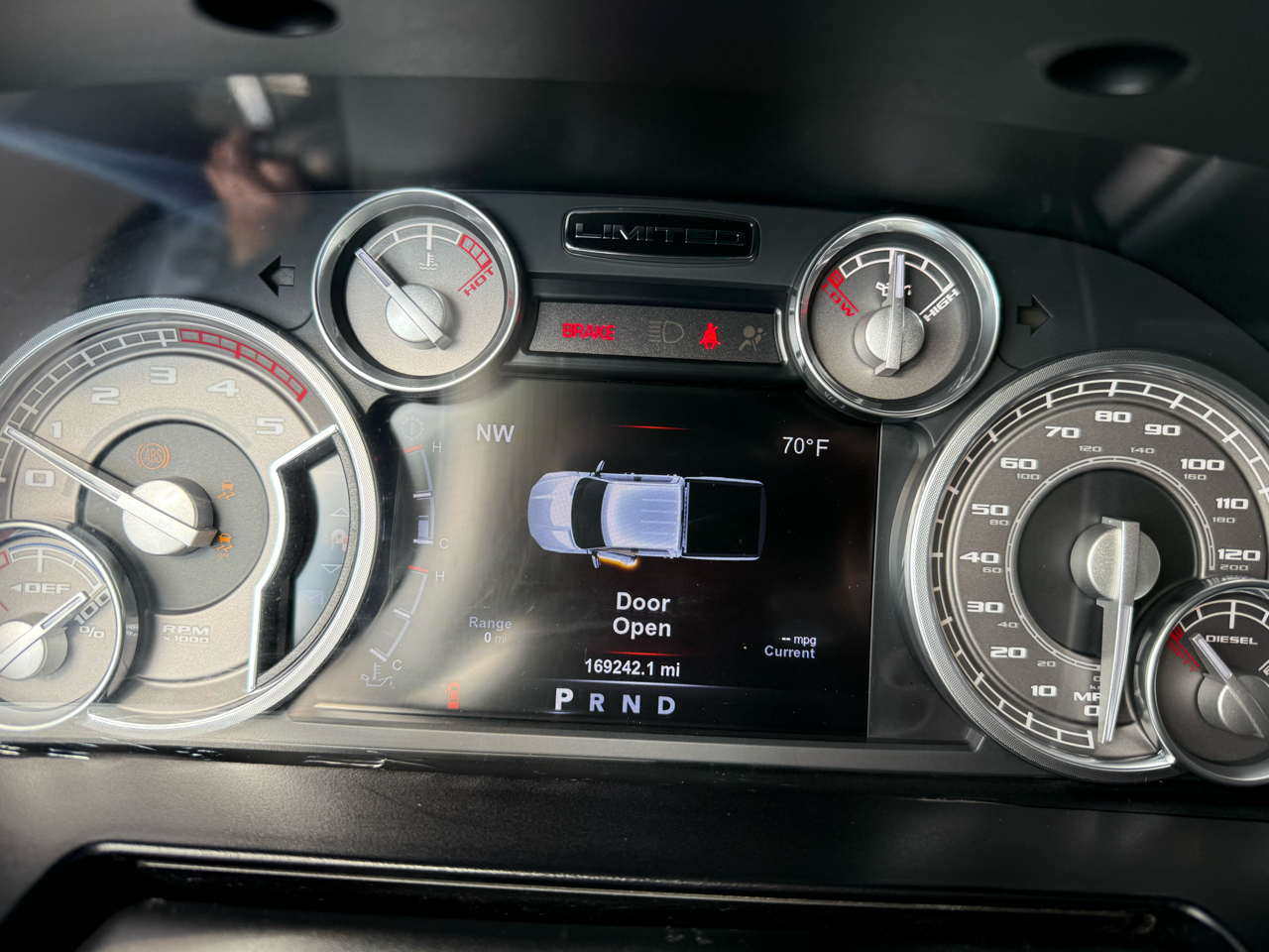 RAM 3500 4WD Crew Cab 169" Longhorn Limited 2015