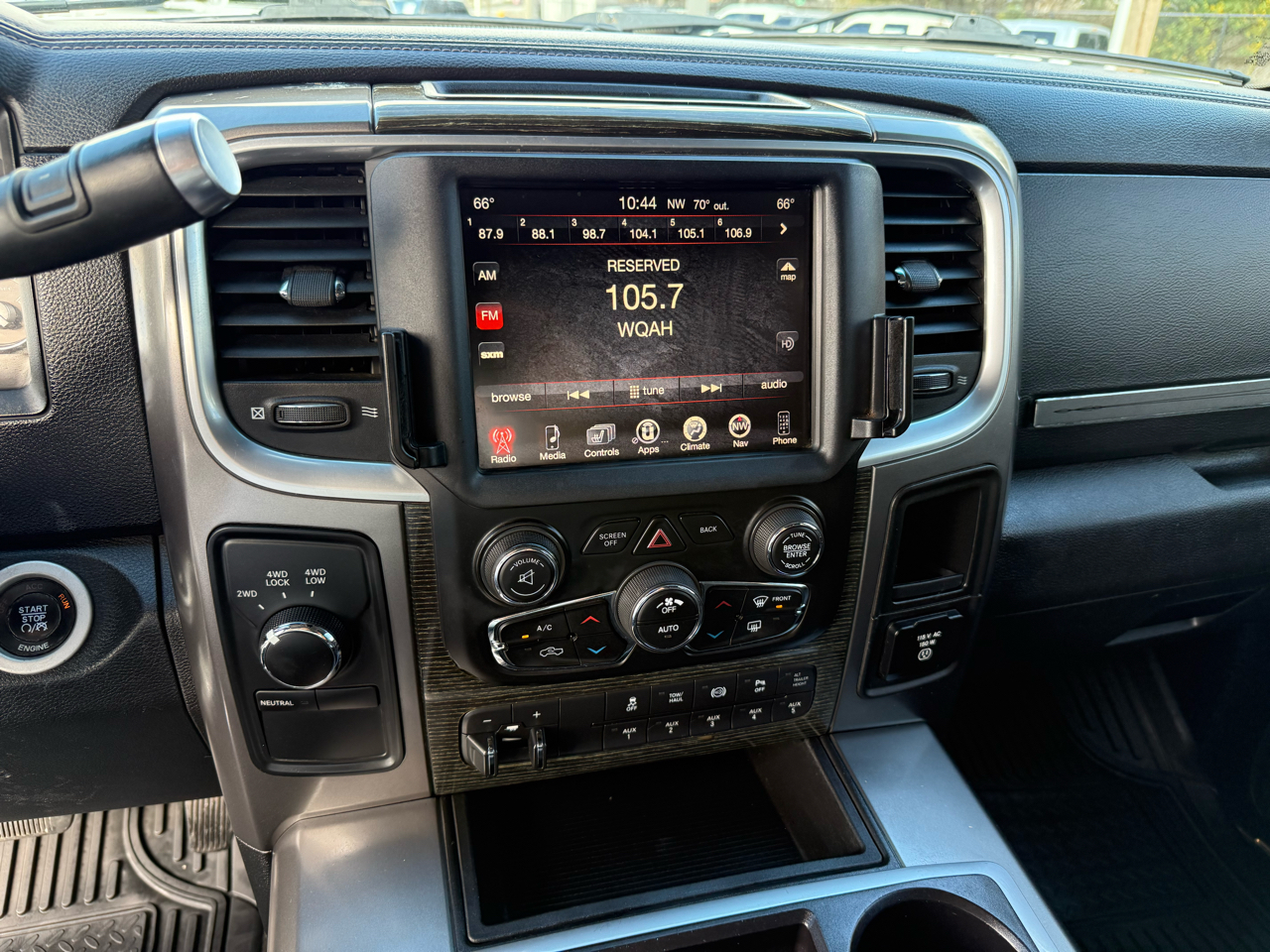 RAM 3500 4WD Crew Cab 169" Longhorn Limited 2015