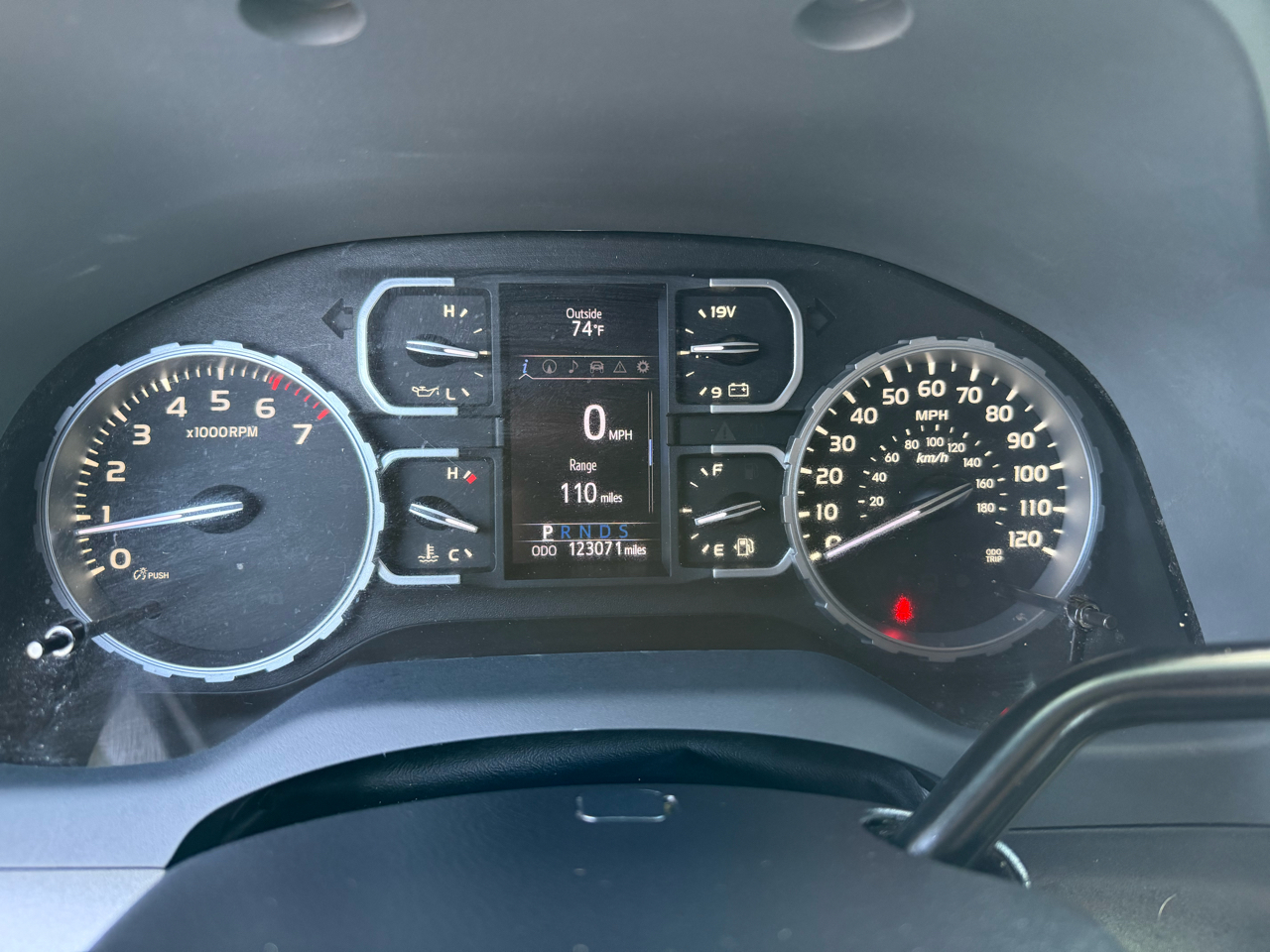 Toyota Tundra 4WD SR5 CrewMax 5.5' Bed 5.7L (Natl) 2020