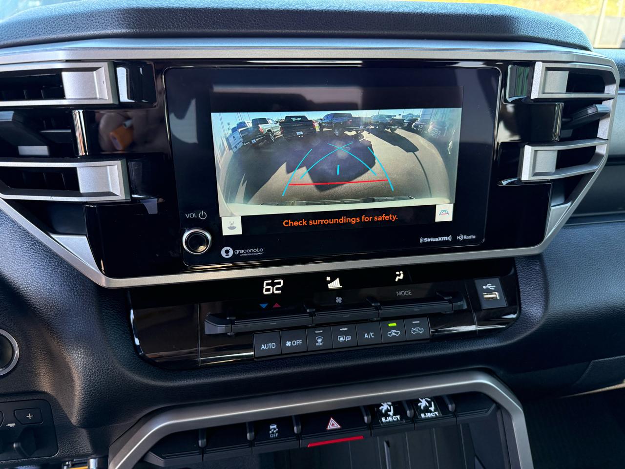 Toyota Tundra 4WD SR5 CrewMax 5.5' Bed (Natl) 2023