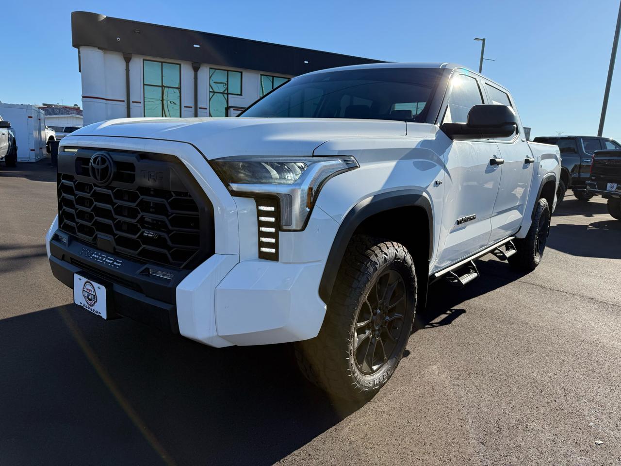 Toyota Tundra 4WD SR5 CrewMax 5.5' Bed (Natl) 2023