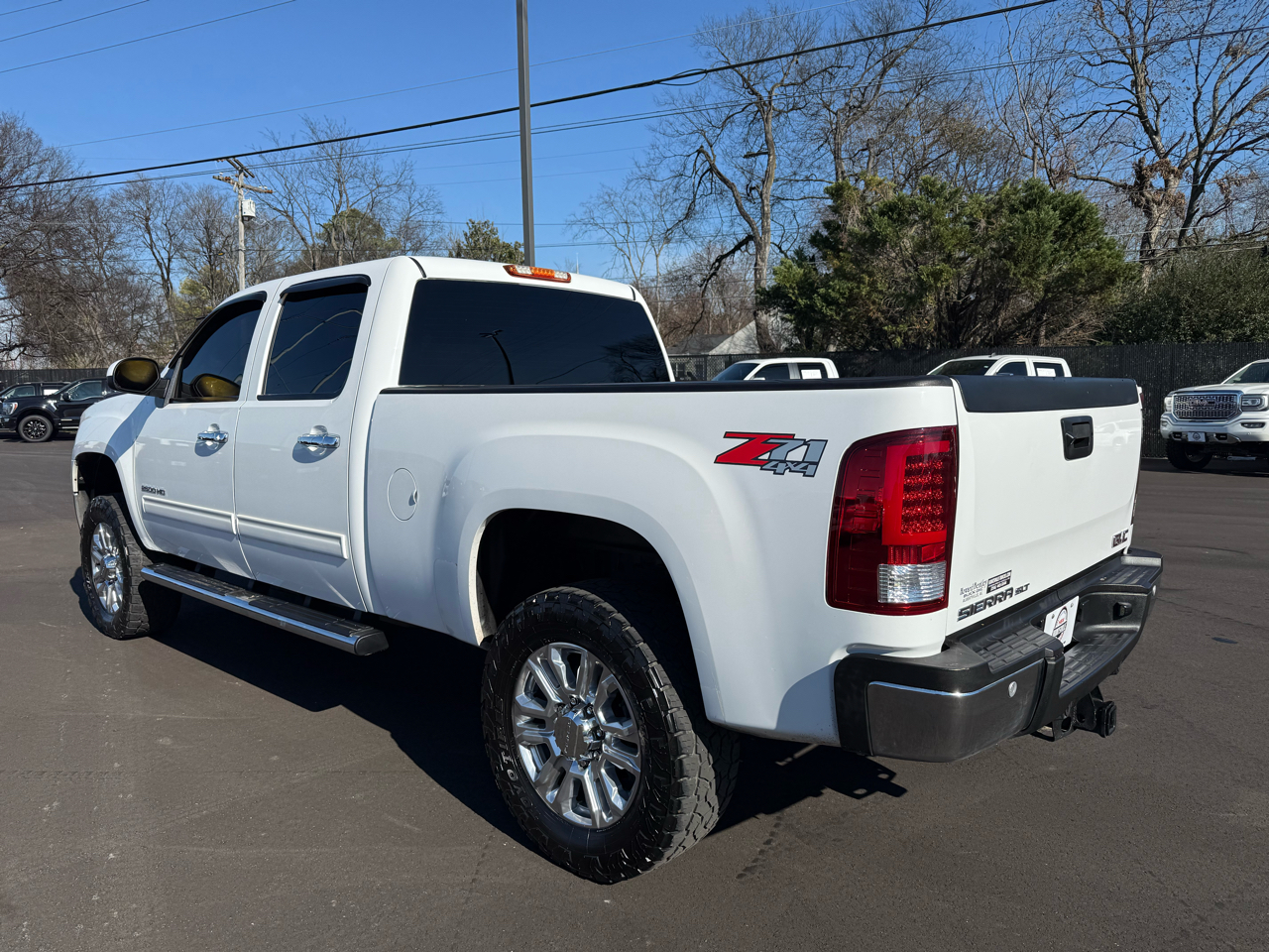 GMC Sierra 2500HD 4WD Crew Cab 153.7" SLT 2011
