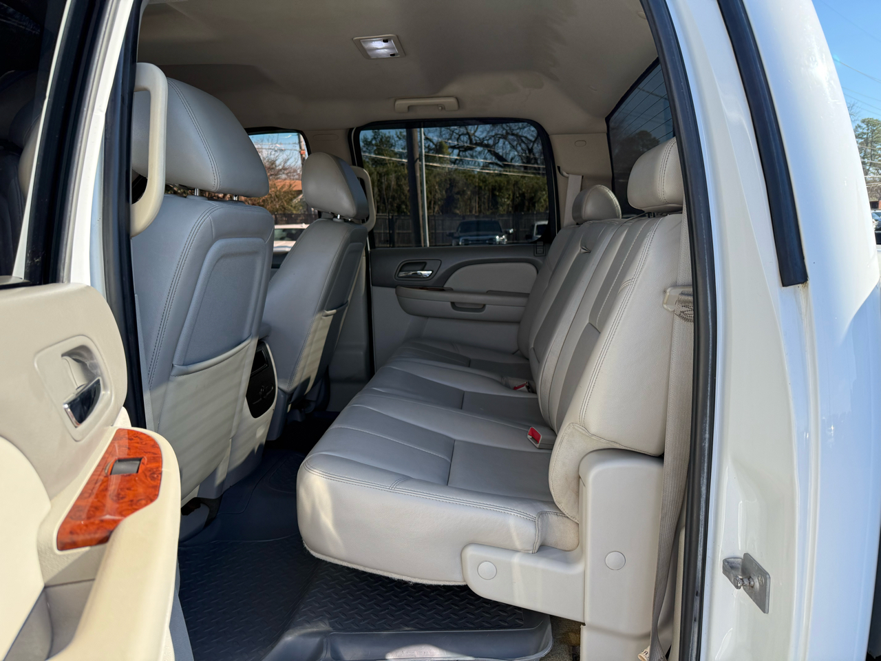 GMC Sierra 2500HD 4WD Crew Cab 153.7" SLT 2011