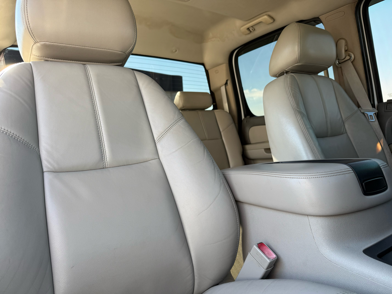 GMC Sierra 2500HD 4WD Crew Cab 153.7" SLT 2011