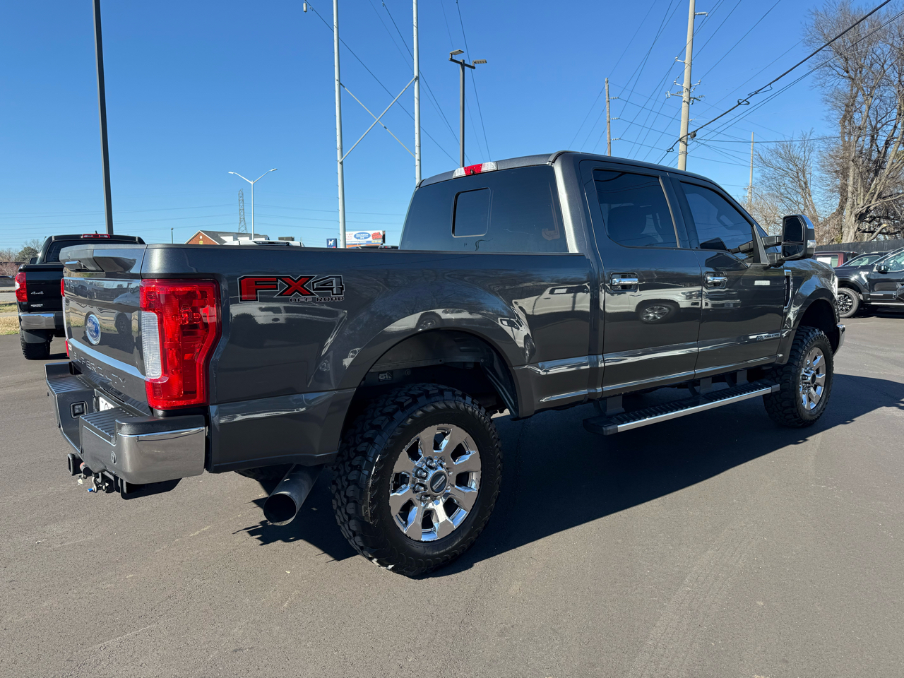 Ford Super Duty F-250 SRW Lariat 4WD Crew Cab 6.75' Box 2019