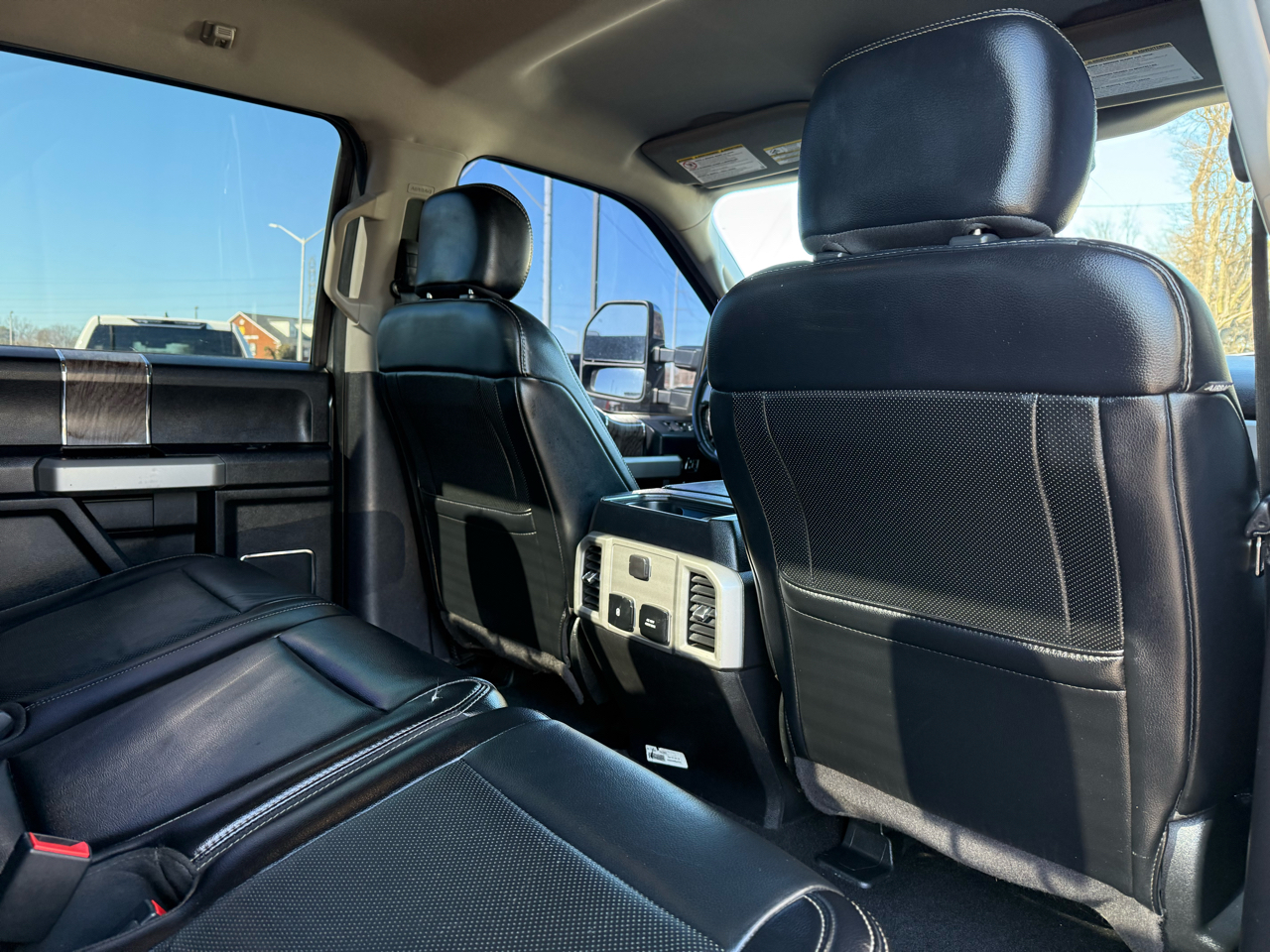 Ford Super Duty F-250 SRW Lariat 4WD Crew Cab 6.75' Box 2019