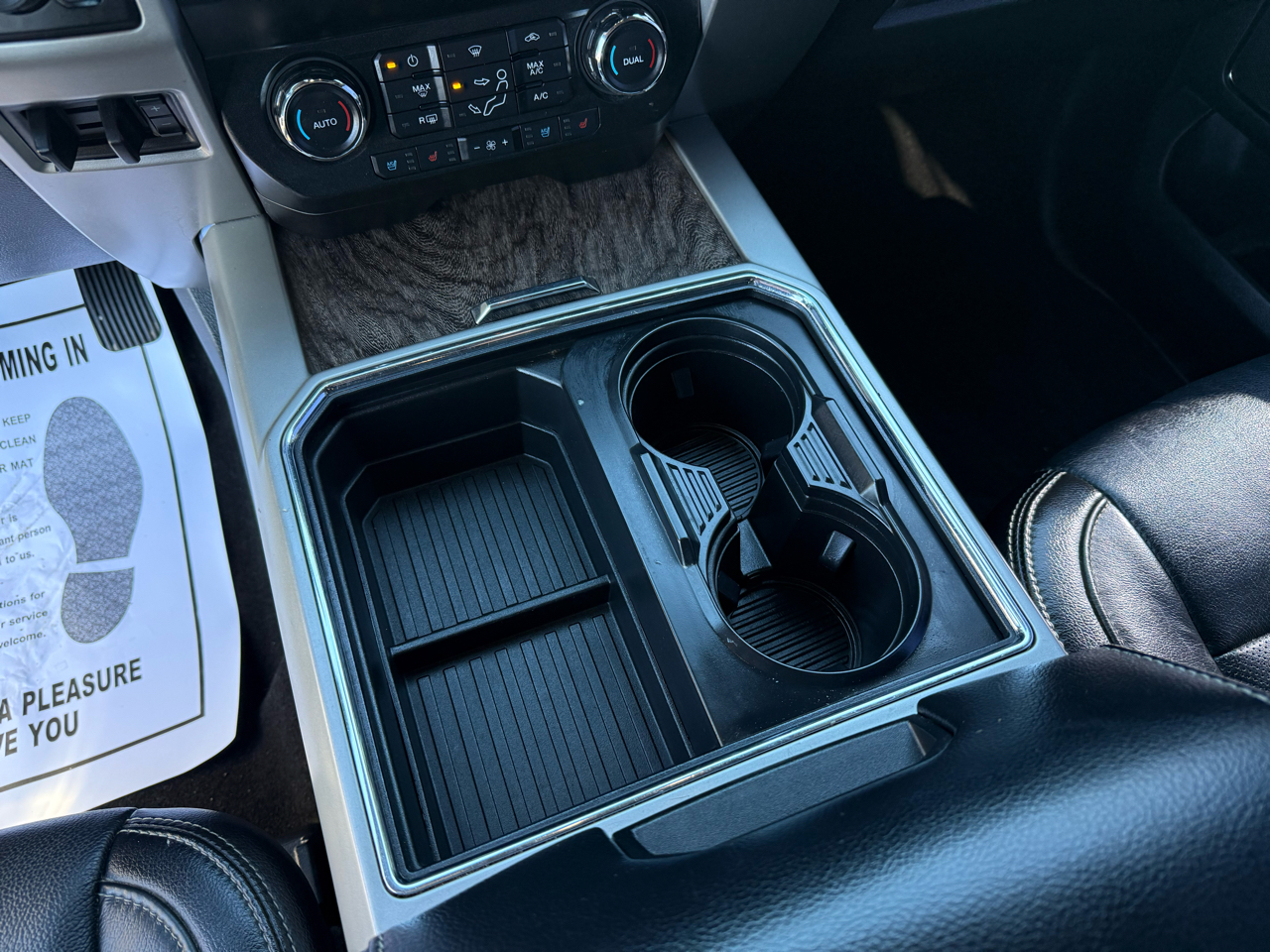 Ford Super Duty F-250 SRW Lariat 4WD Crew Cab 6.75' Box 2019