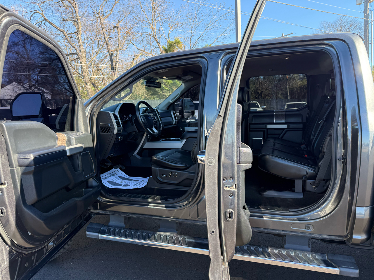 Ford Super Duty F-250 SRW Lariat 4WD Crew Cab 6.75' Box 2019