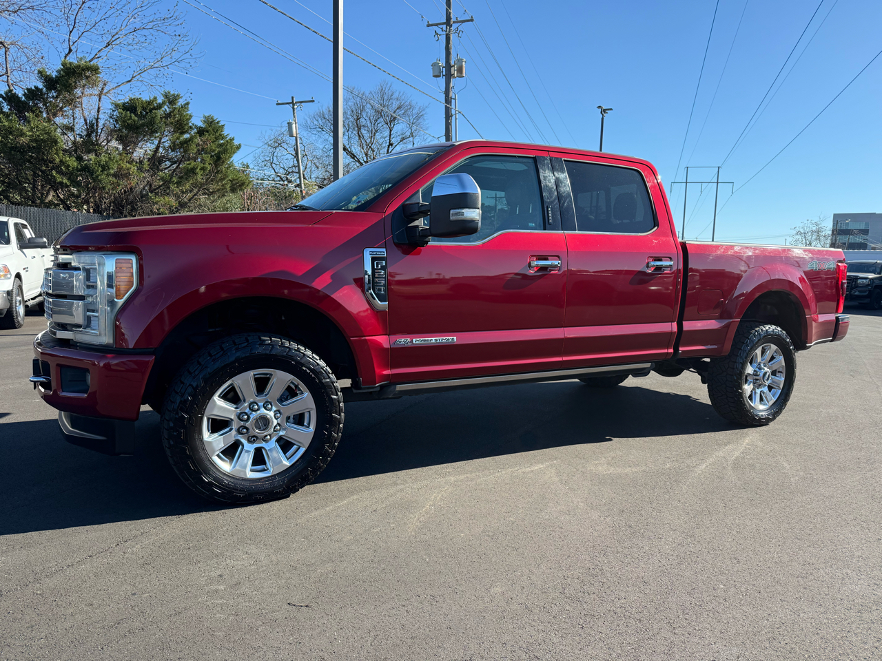 Ford Super Duty F-250 SRW Platinum 4WD Crew Cab 6.75' Box 2017