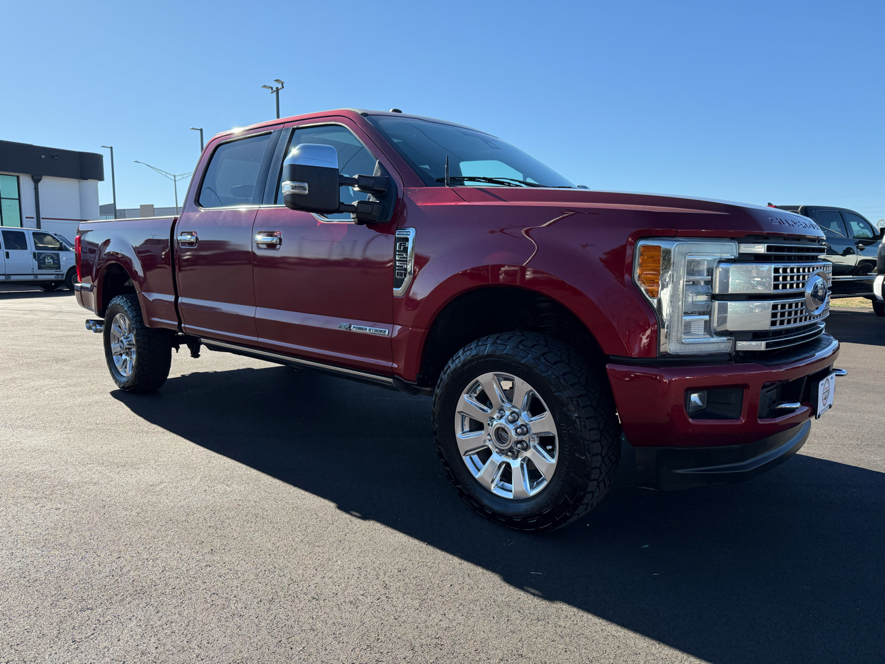Ford Super Duty F-250 SRW Platinum 4WD Crew Cab 6.75' Box 2017