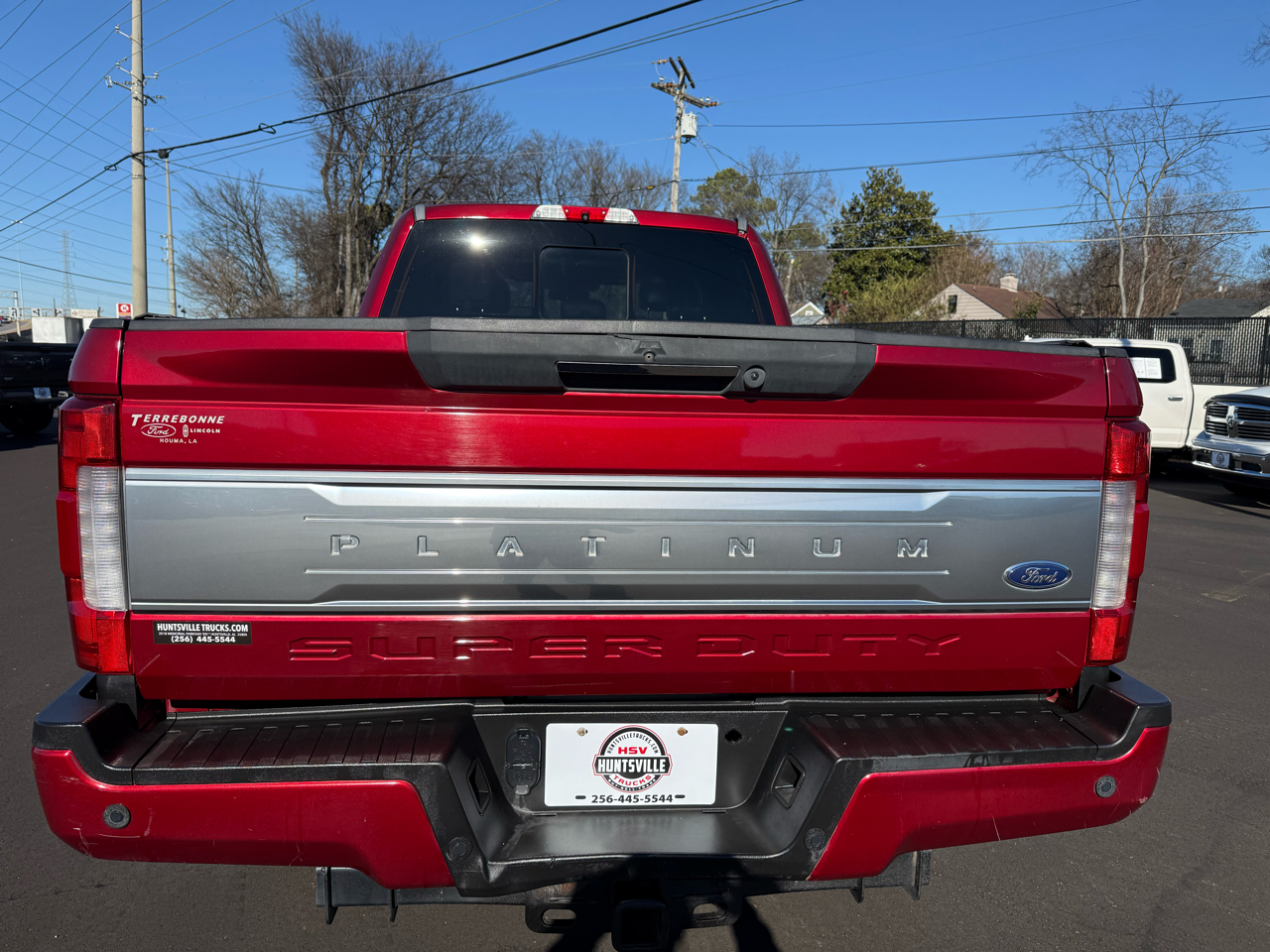 Ford Super Duty F-250 SRW Platinum 4WD Crew Cab 6.75' Box 2017