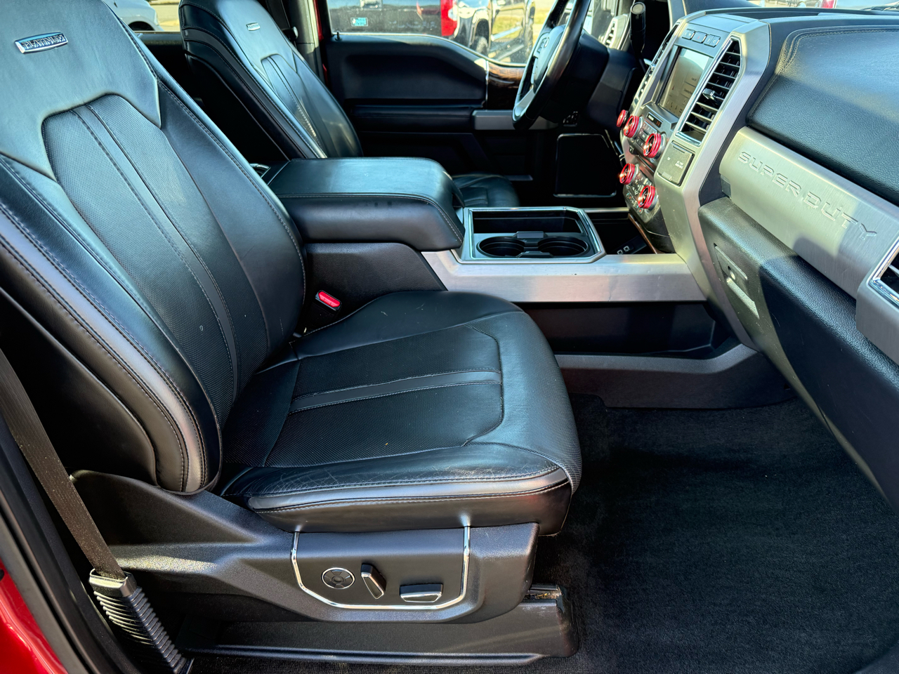 Ford Super Duty F-250 SRW Platinum 4WD Crew Cab 6.75' Box 2017