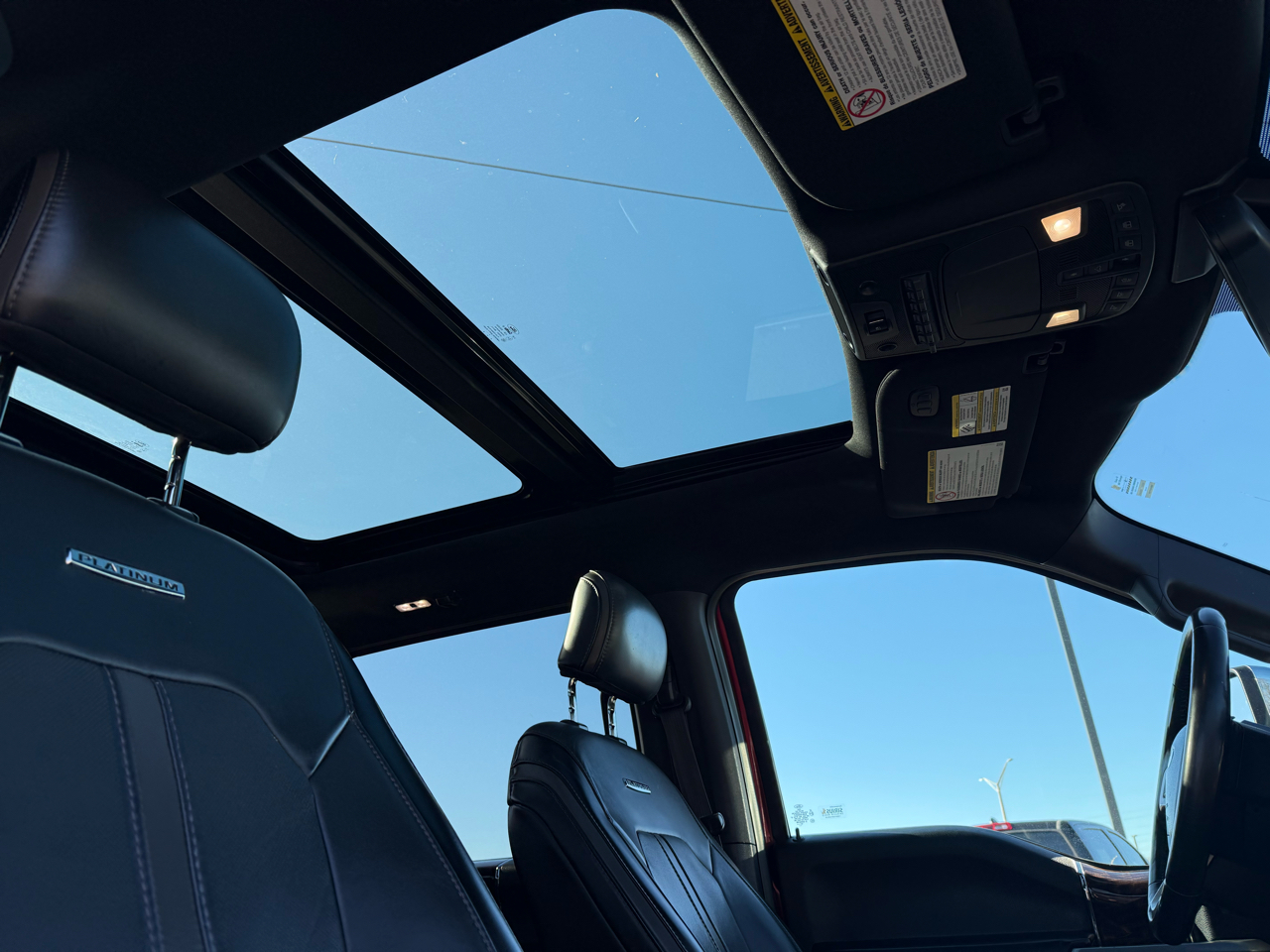 Ford Super Duty F-250 SRW Platinum 4WD Crew Cab 6.75' Box 2017