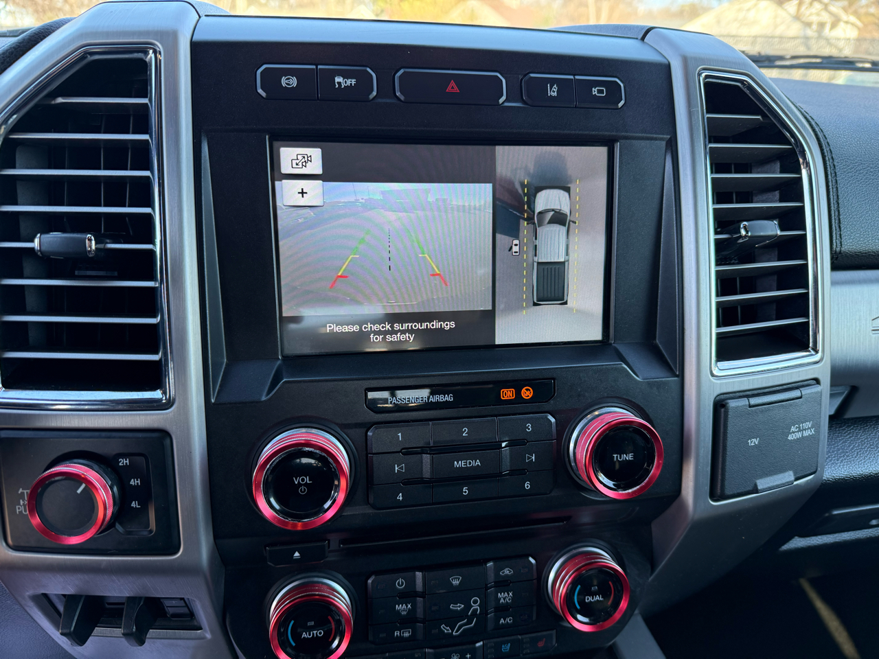 Ford Super Duty F-250 SRW Platinum 4WD Crew Cab 6.75' Box 2017