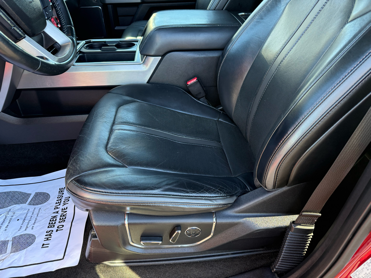 Ford Super Duty F-250 SRW Platinum 4WD Crew Cab 6.75' Box 2017