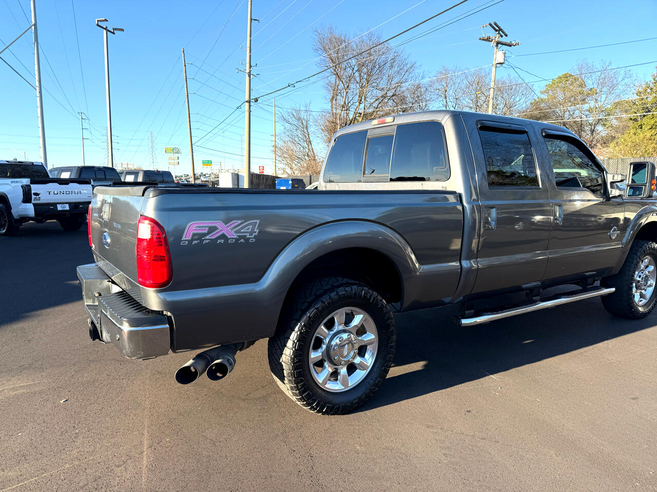Ford Super Duty F-250 SRW Lariat 4WD Crew Cab 6.75' Box 2012