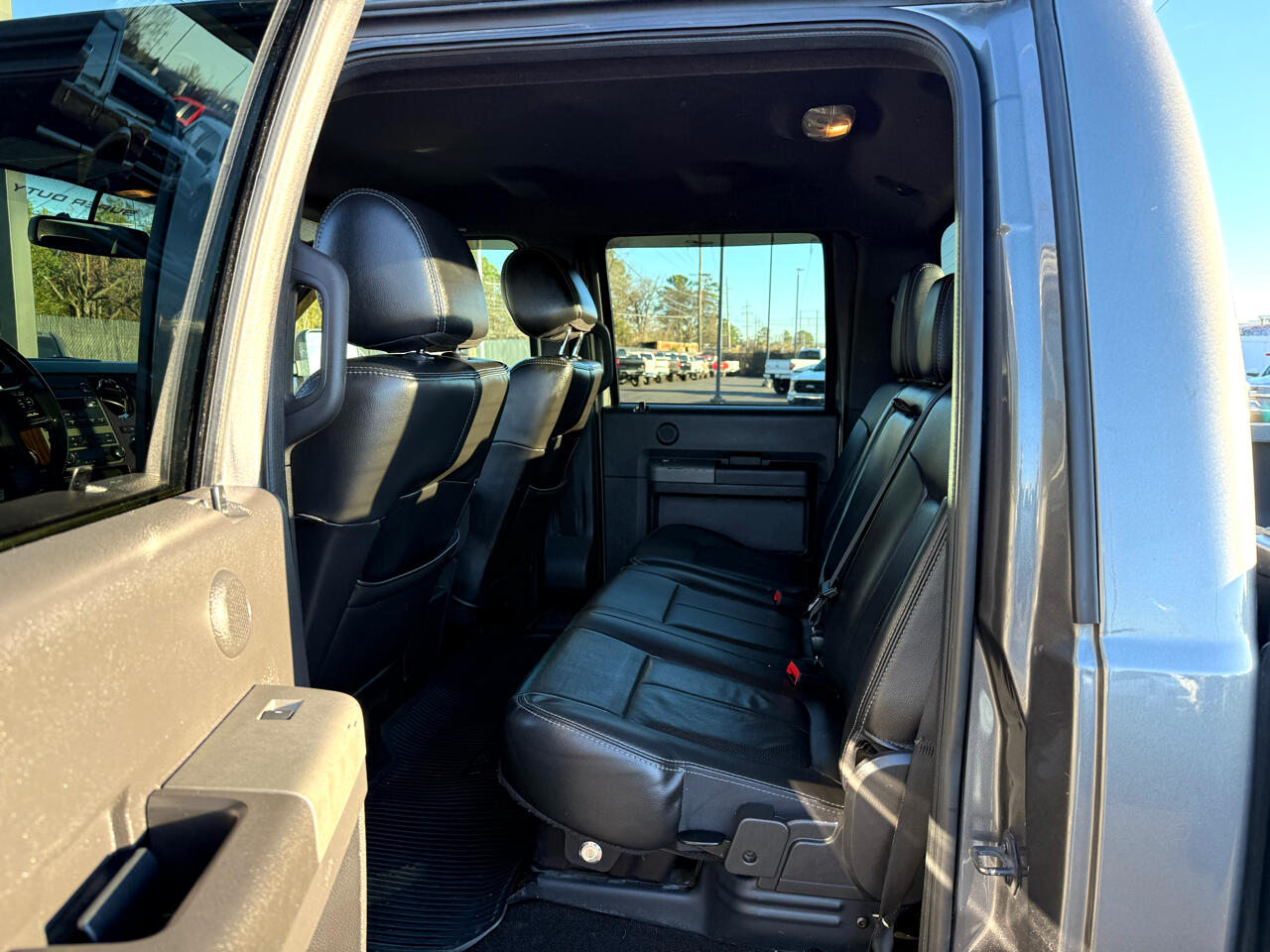 Ford Super Duty F-250 SRW Lariat 4WD Crew Cab 6.75' Box 2012