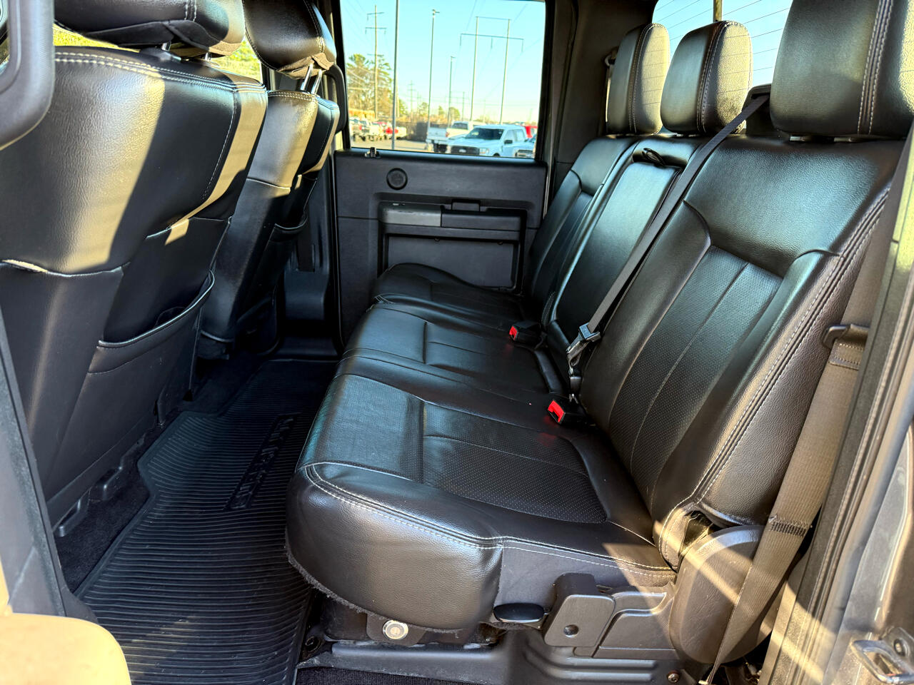 Ford Super Duty F-250 SRW Lariat 4WD Crew Cab 6.75' Box 2012