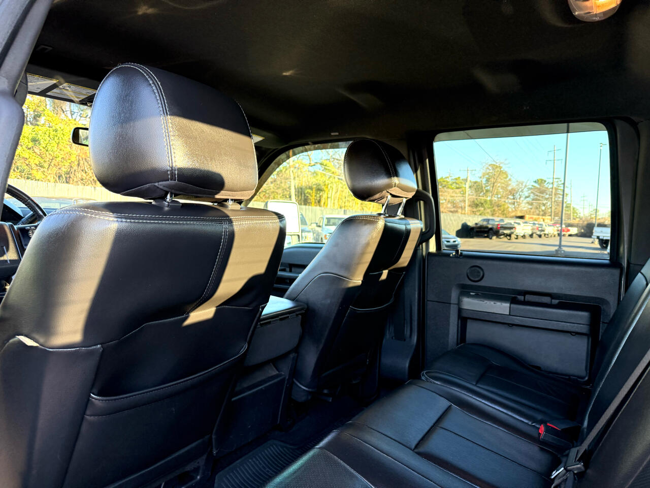 Ford Super Duty F-250 SRW Lariat 4WD Crew Cab 6.75' Box 2012