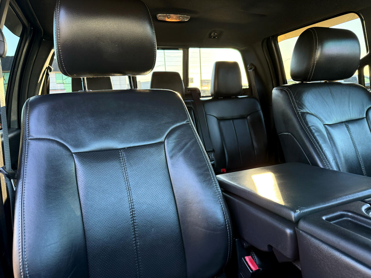 Ford Super Duty F-250 SRW Lariat 4WD Crew Cab 6.75' Box 2012