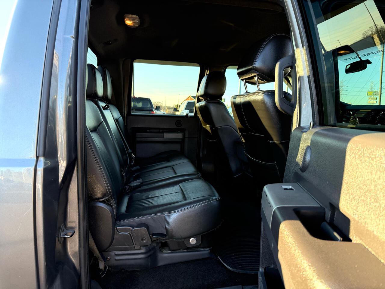 Ford Super Duty F-250 SRW Lariat 4WD Crew Cab 6.75' Box 2012