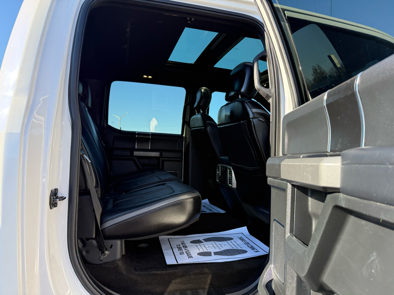 Ford Super Duty F-250 SRW Platinum 4WD Crew Cab 6.75' Box 2018