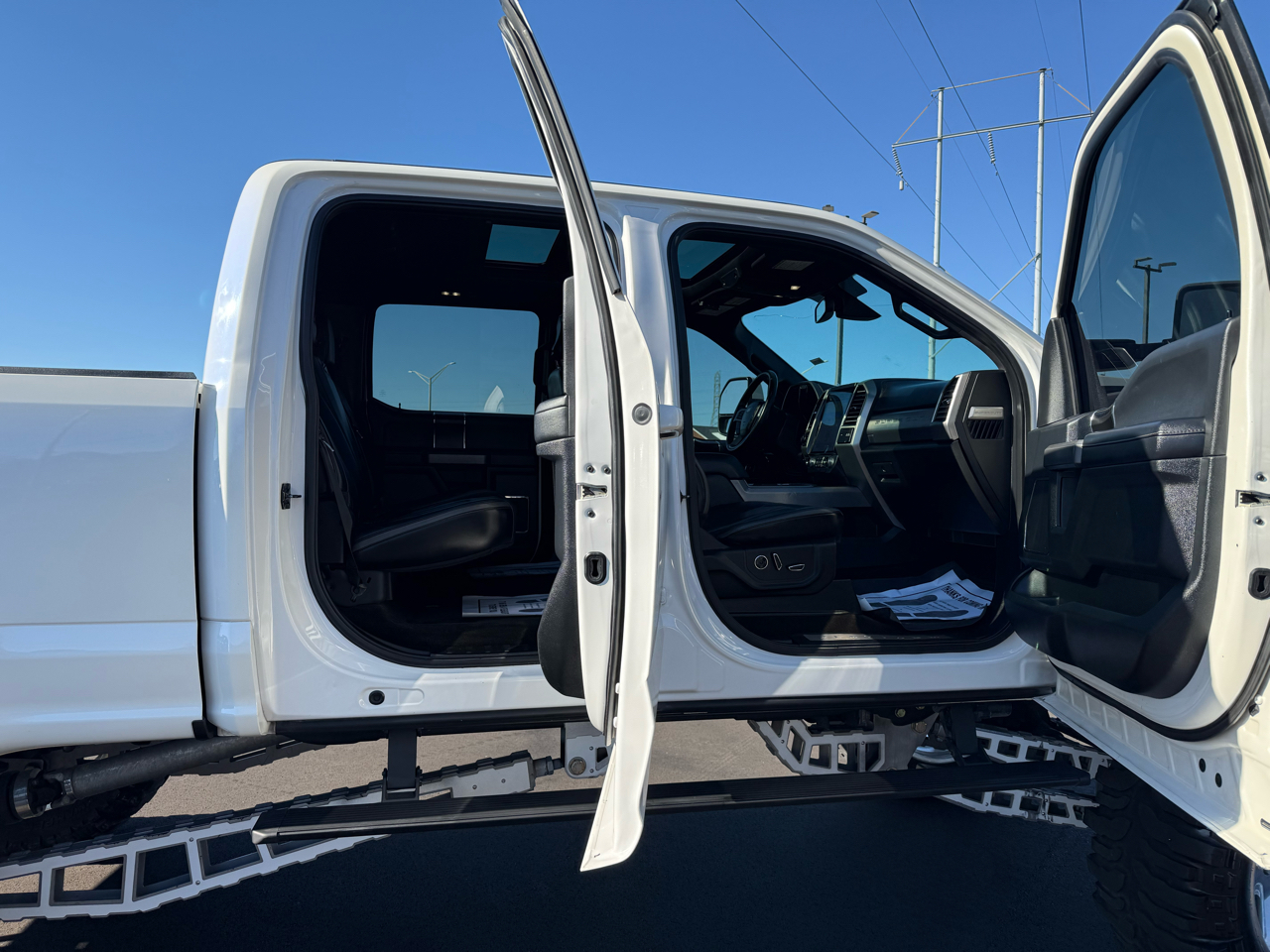 Ford Super Duty F-250 SRW Platinum 4WD Crew Cab 6.75' Box 2018