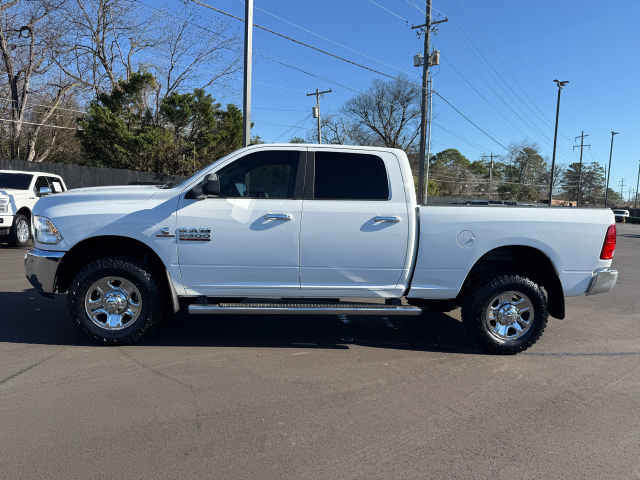 RAM 2500 SLT 4x4 Crew Cab 6'4" Box 2018